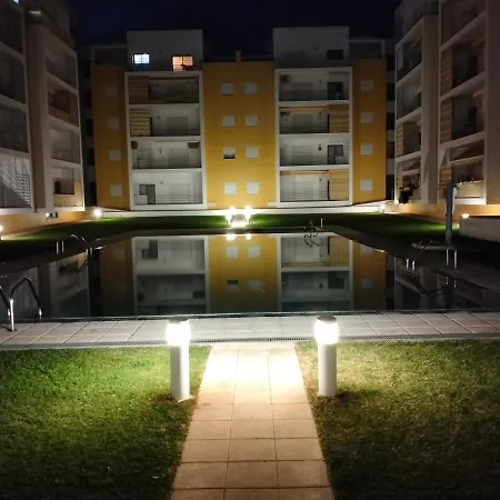 3c Vilanova Ii, Pool & Ac - Casas & Papeis *